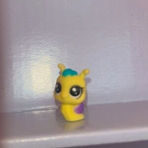 Littlest pet shop teensie snail 🐌